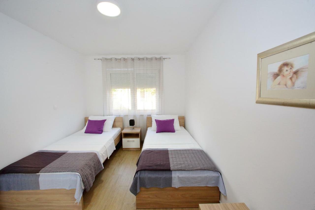 Luxury Apartments Sikiric_2 With Fantastic View On The Sea Bibinje Extérieur photo