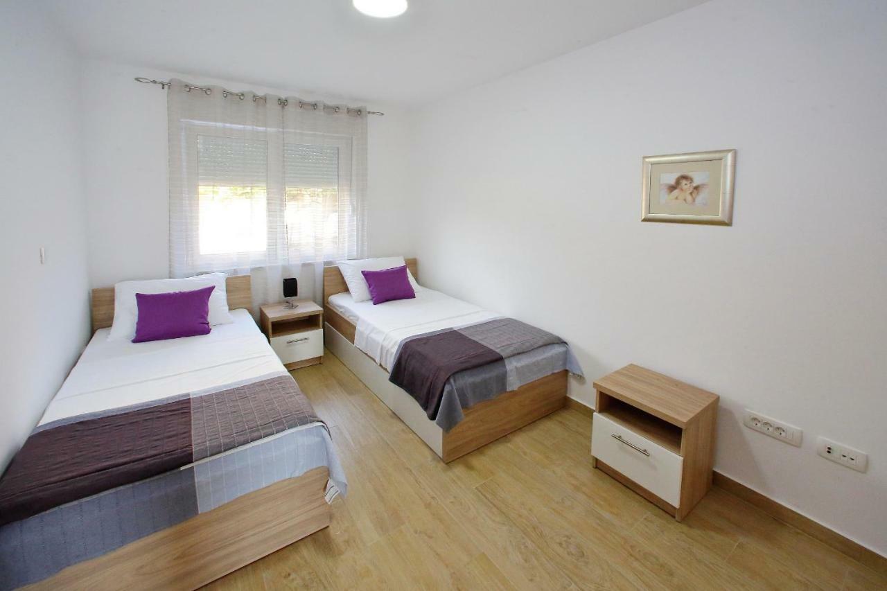 Luxury Apartments Sikiric_2 With Fantastic View On The Sea Bibinje Extérieur photo